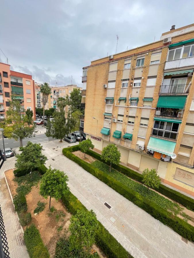 Habitacion Privada En Piso Compartido Hotel Valencia Ngoại thất bức ảnh